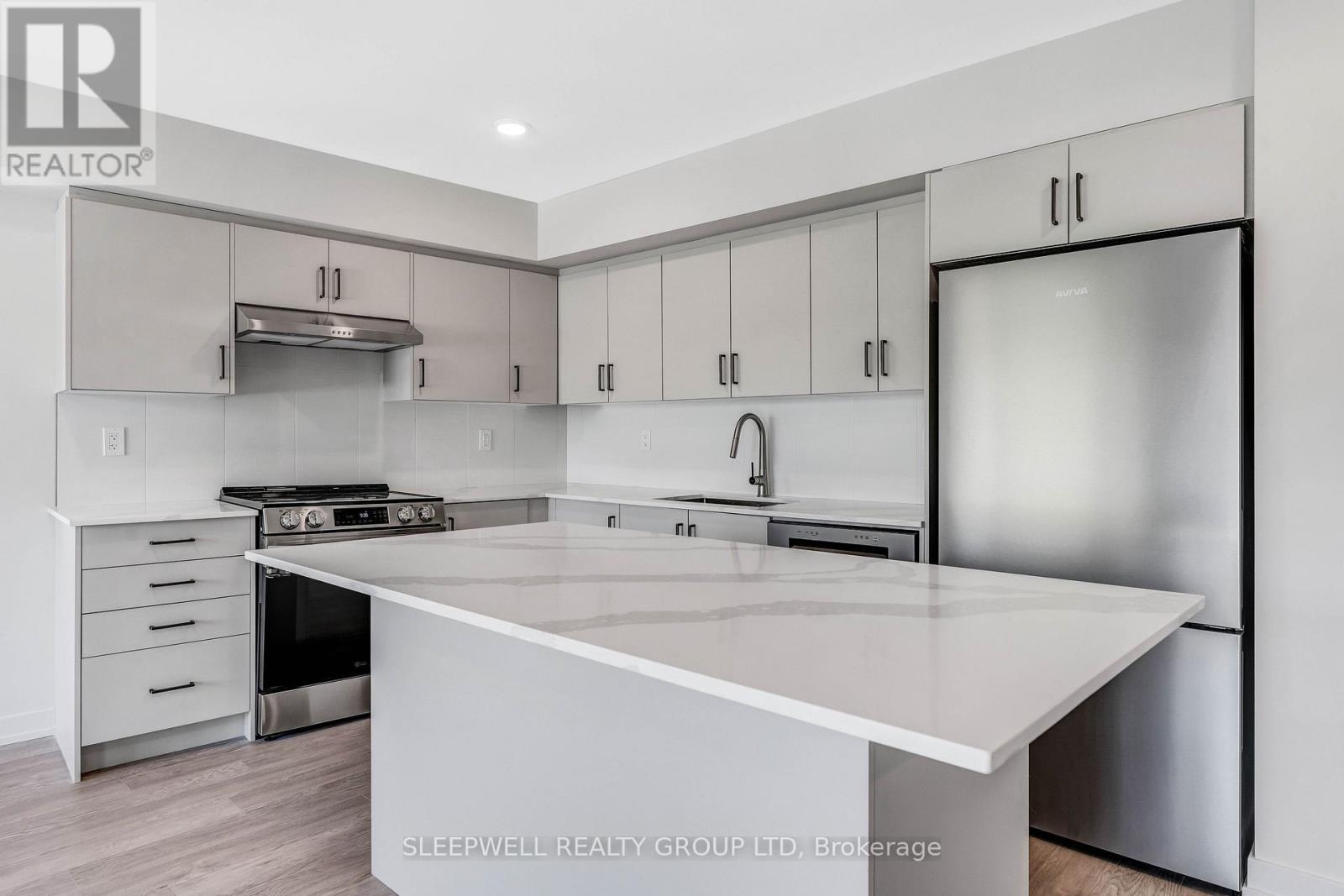 5 - 152 Springhurst Avenue, Ottawa, Ontario K1S 0E5 - Photo 3 - X13699860