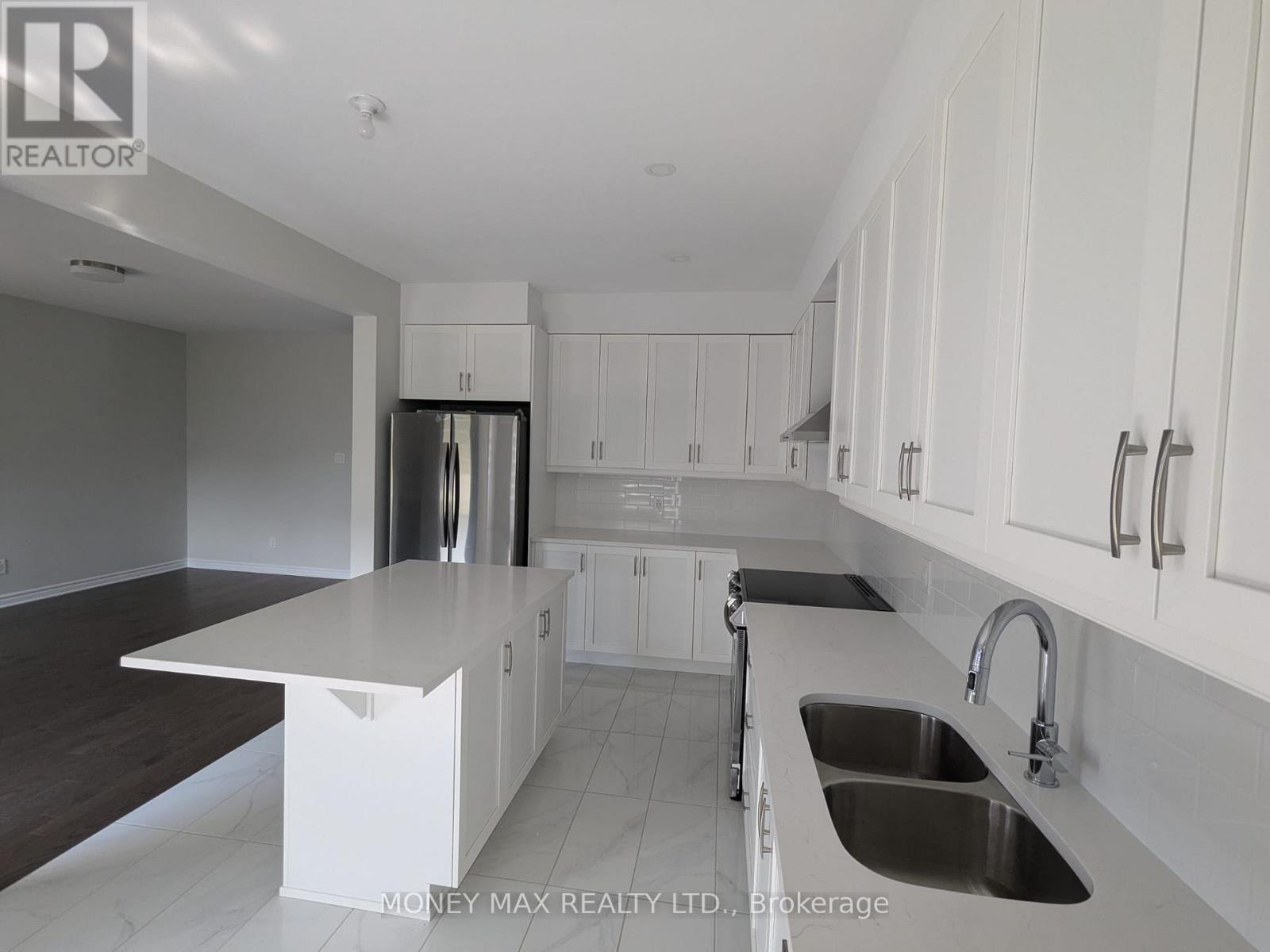 246 Rue De Beaugency Street, Ottawa, Ontario  K1W 0T2 - Photo 10 - X13699910