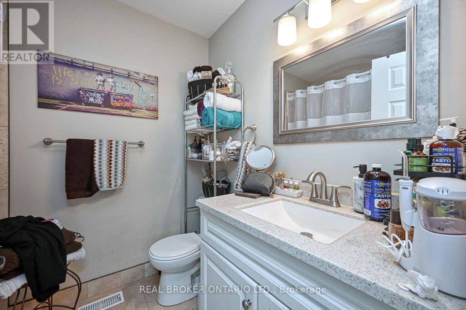 Upper Unit - 840 Macodrum Drive, Brockville, Ontario K6V 6H5 - Photo 10 - X13699938