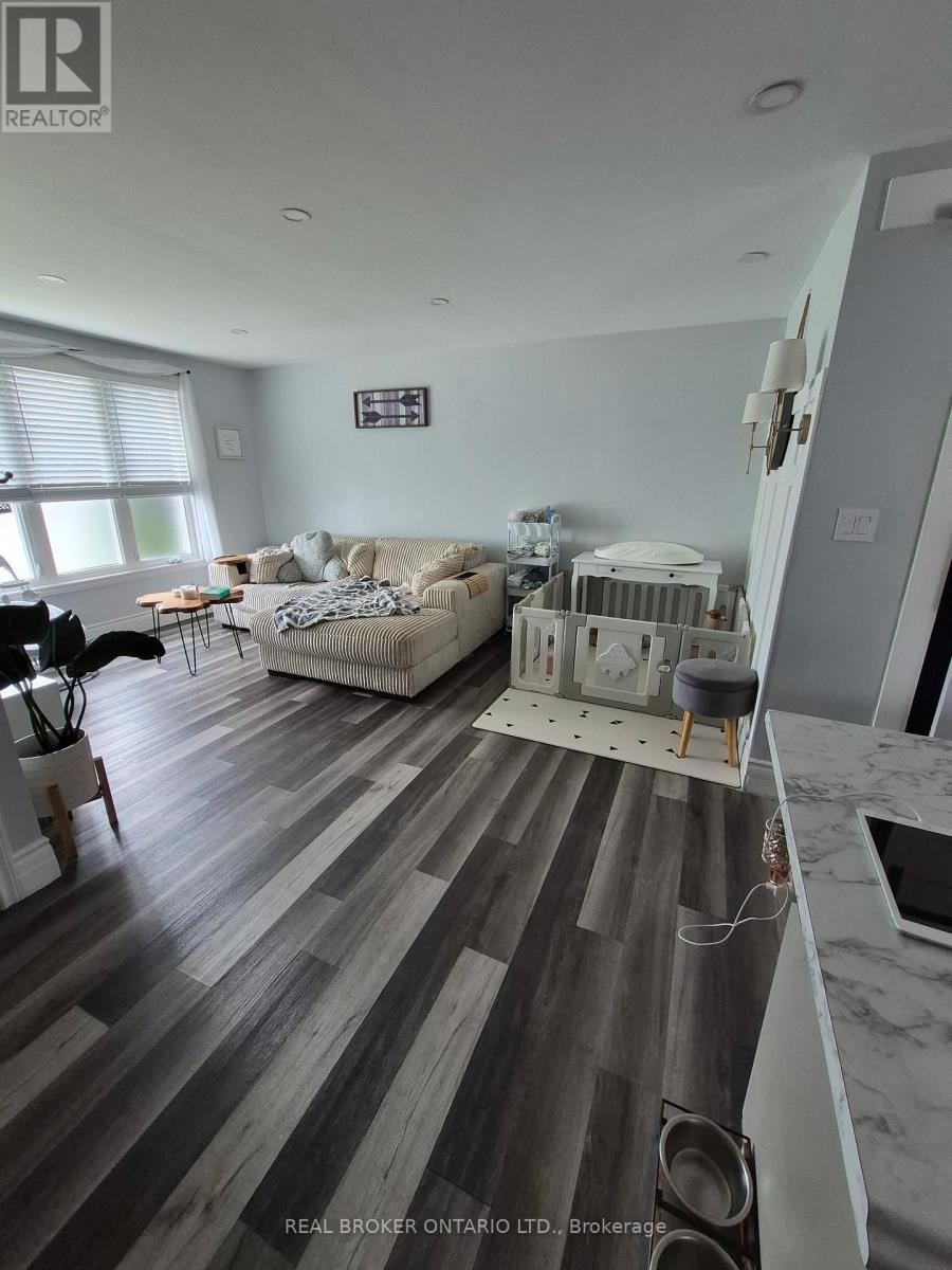 Upper Unit - 840 Macodrum Drive, Brockville, Ontario K6V 6H5 - Photo 17 - X13699938