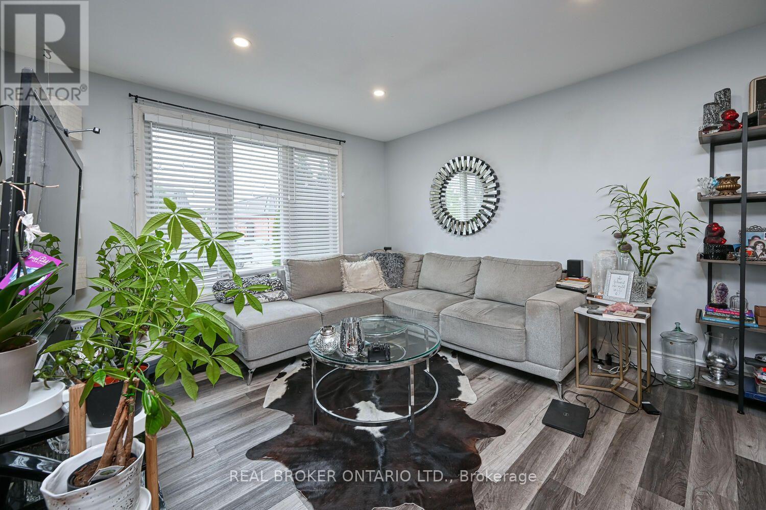 Upper Unit - 840 Macodrum Drive, Brockville, Ontario K6V 6H5 - Photo 5 - X13699938