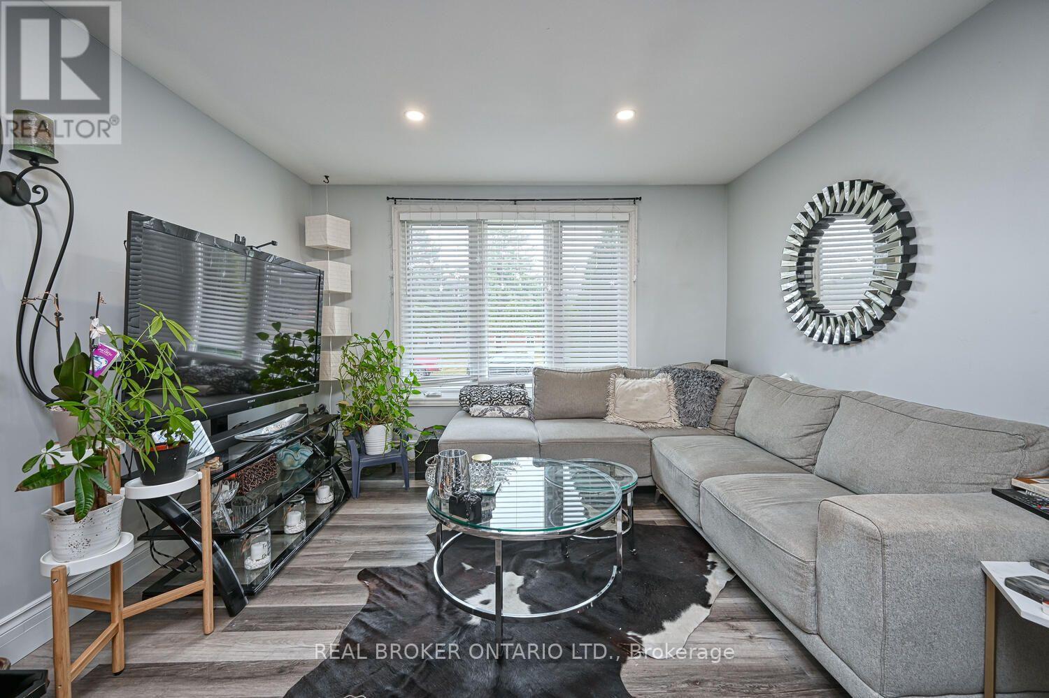Upper Unit - 840 Macodrum Drive, Brockville, Ontario K6V 6H5 - Photo 7 - X13699938