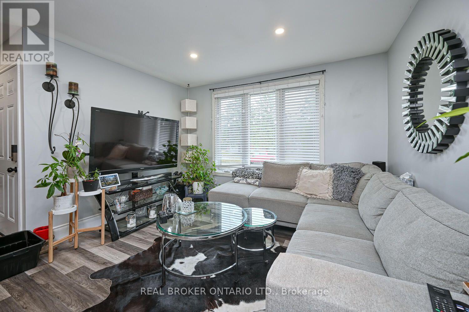Upper Unit - 840 Macodrum Drive, Brockville, Ontario K6V 6H5 - Photo 8 - X13699938