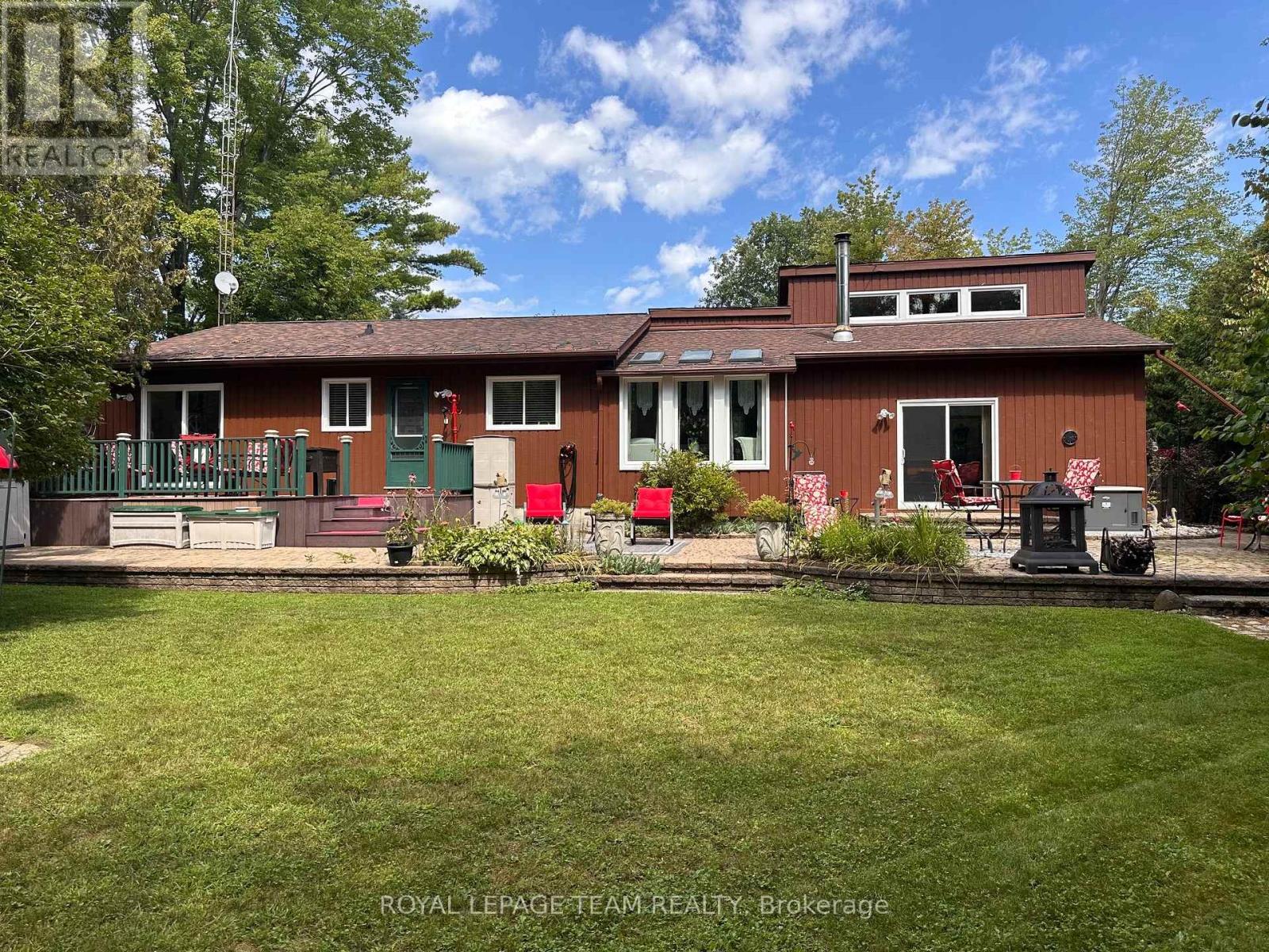1663 CHRISTINA CRESCENT, North Dundas, Ontario