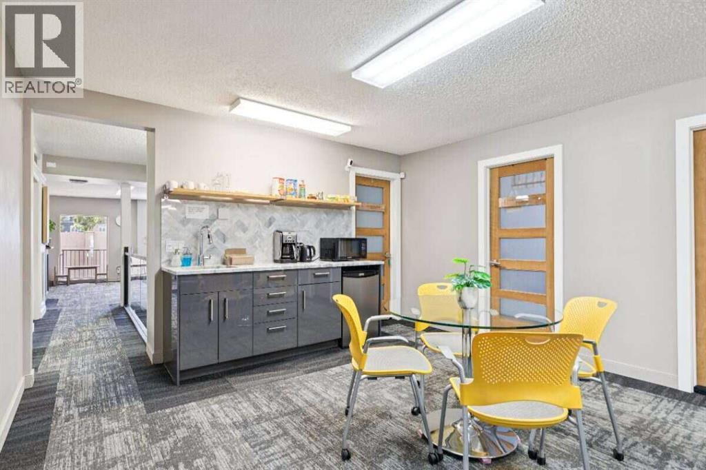 2632 24 Street SW, Calgary, Alberta  T2T 5H9 - Photo 8 - A2332975