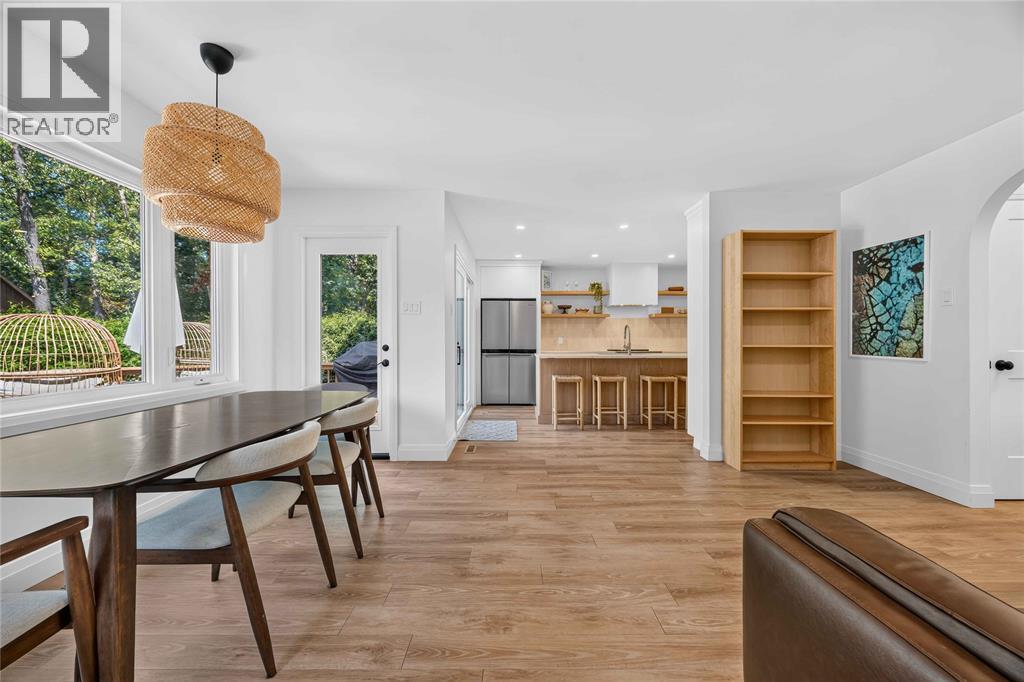 2468 Hamilton Road, Sarnia, Ontario  N0N 1C0 - Photo 11 - 26020420
