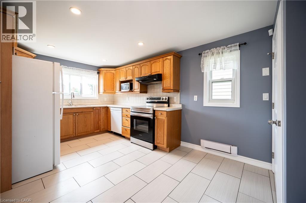66 Belwood Crescent, Kitchener, Ontario  N2C 1Z3 - Photo 10 - 40857428