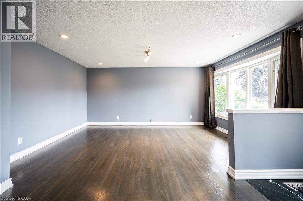 66 Belwood Crescent, Kitchener, Ontario  N2C 1Z3 - Photo 3 - 40857428