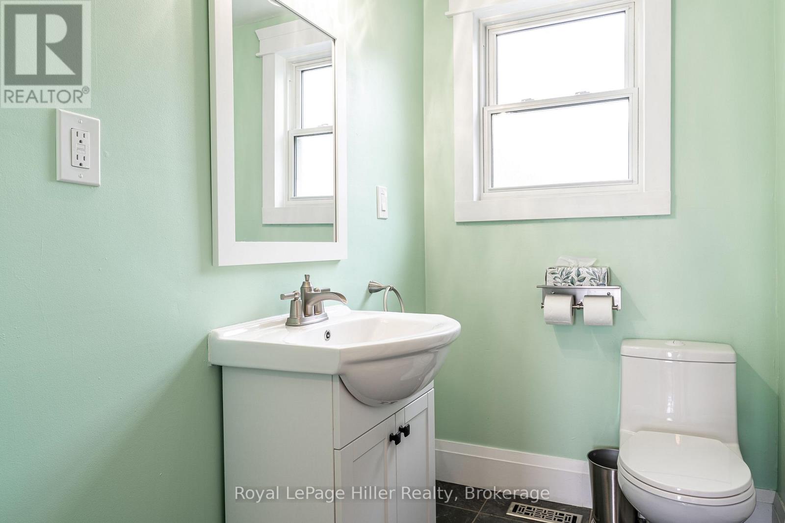 52 Trinity Street, Stratford, Ontario  N5A 4P4 - Photo 24 - X13699882