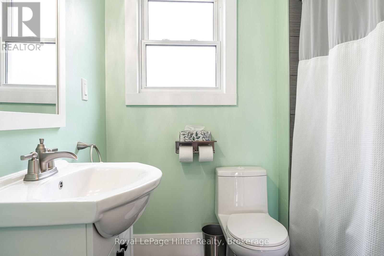 52 Trinity Street, Stratford, Ontario  N5A 4P4 - Photo 25 - X13699882