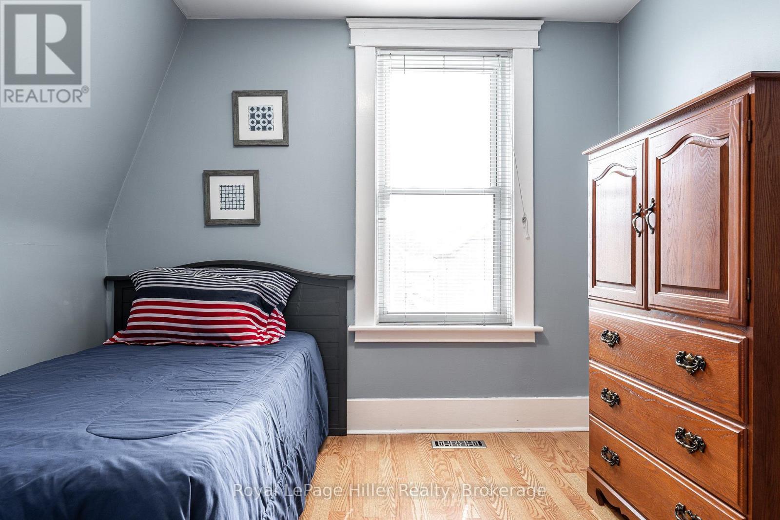 52 Trinity Street, Stratford, Ontario  N5A 4P4 - Photo 27 - X13699882