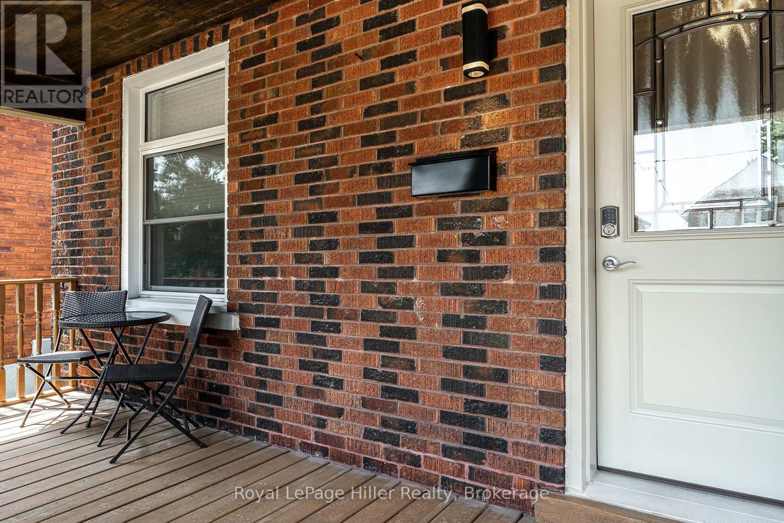52 Trinity Street, Stratford, Ontario  N5A 4P4 - Photo 4 - X13699882