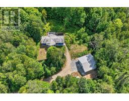 695 BAY LAKE ROAD, Perry, Ontario
