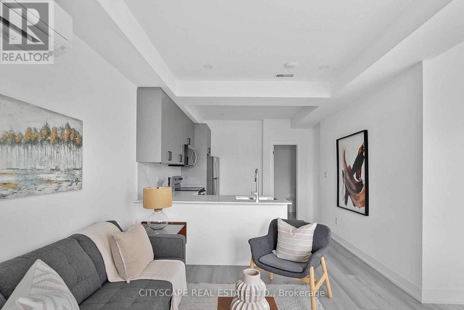 1 - Lower - 589 Oakwood Avenue, Toronto, Ontario M6E 2X8 - Photo 13 - C13699918