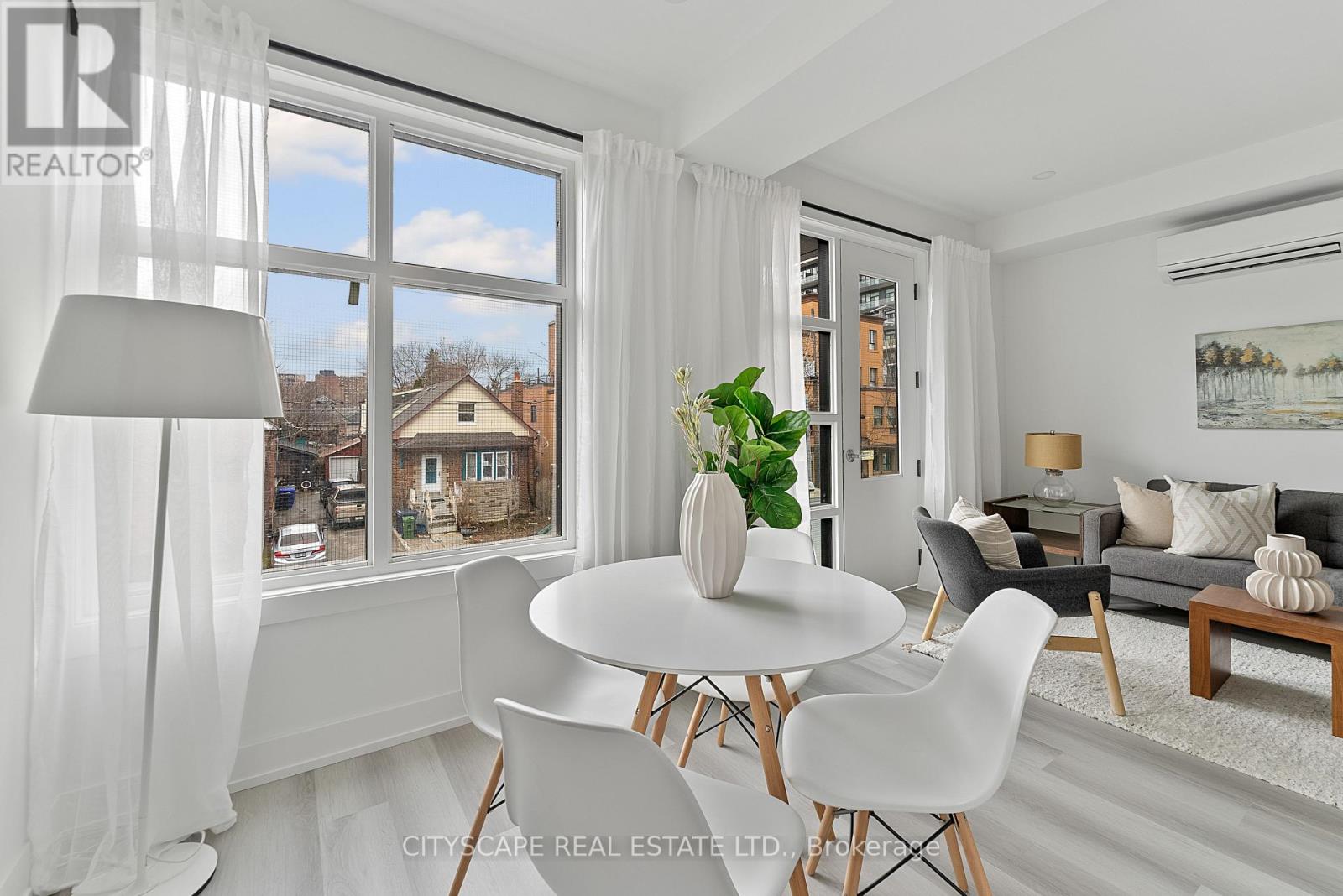 1 - Lower - 589 Oakwood Avenue, Toronto, Ontario M6E 2X8 - Photo 18 - C13699918