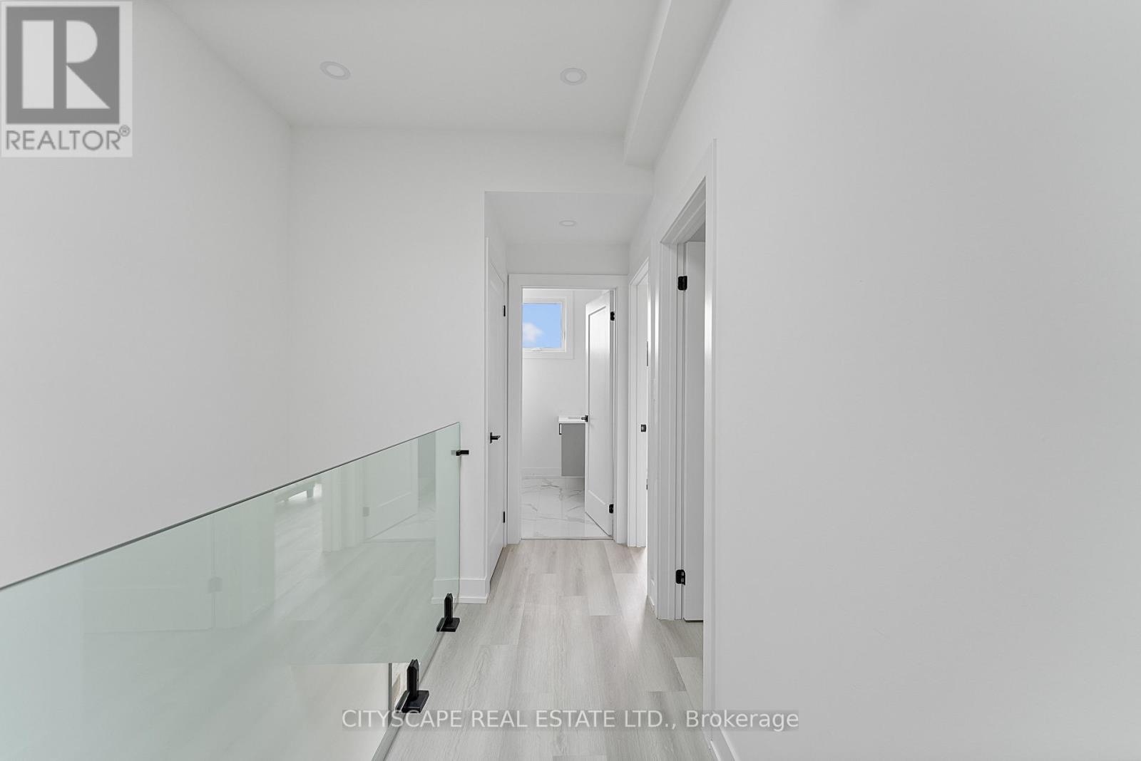 1 - Lower - 589 Oakwood Avenue, Toronto, Ontario M6E 2X8 - Photo 21 - C13699918