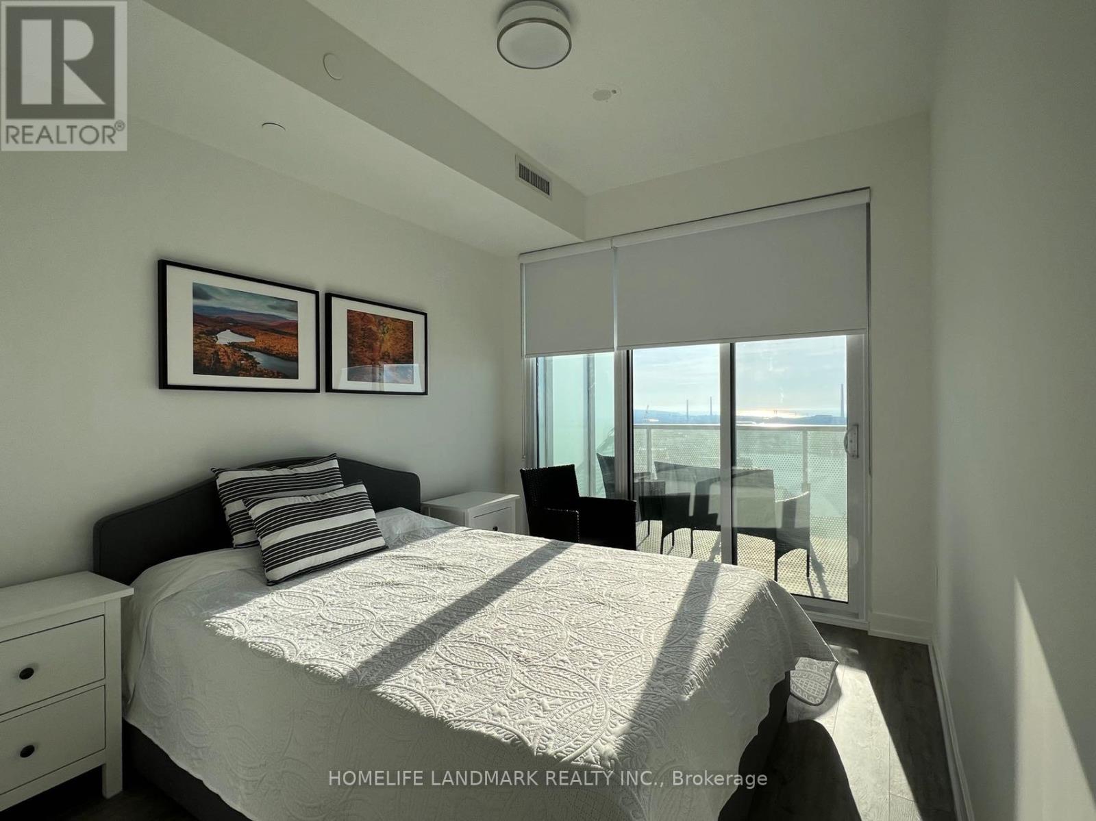 3201 - 15 Queens Quay E, Toronto, Ontario  M5E 0C5 - Photo 11 - C13699926