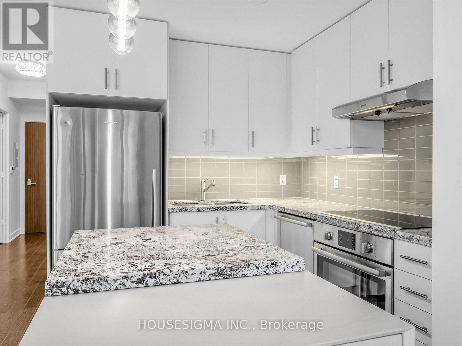 2504 - 1 The Esplanade Drive, Toronto, Ontario M5E 0A8 - Photo 12 - C13700054