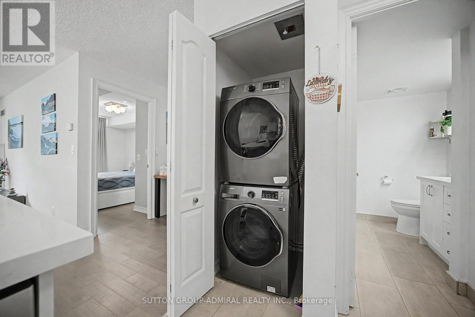 706 - 212 Eglinton Avenue, Toronto, Ontario M4P 0A3 - Photo 14 - C13700078