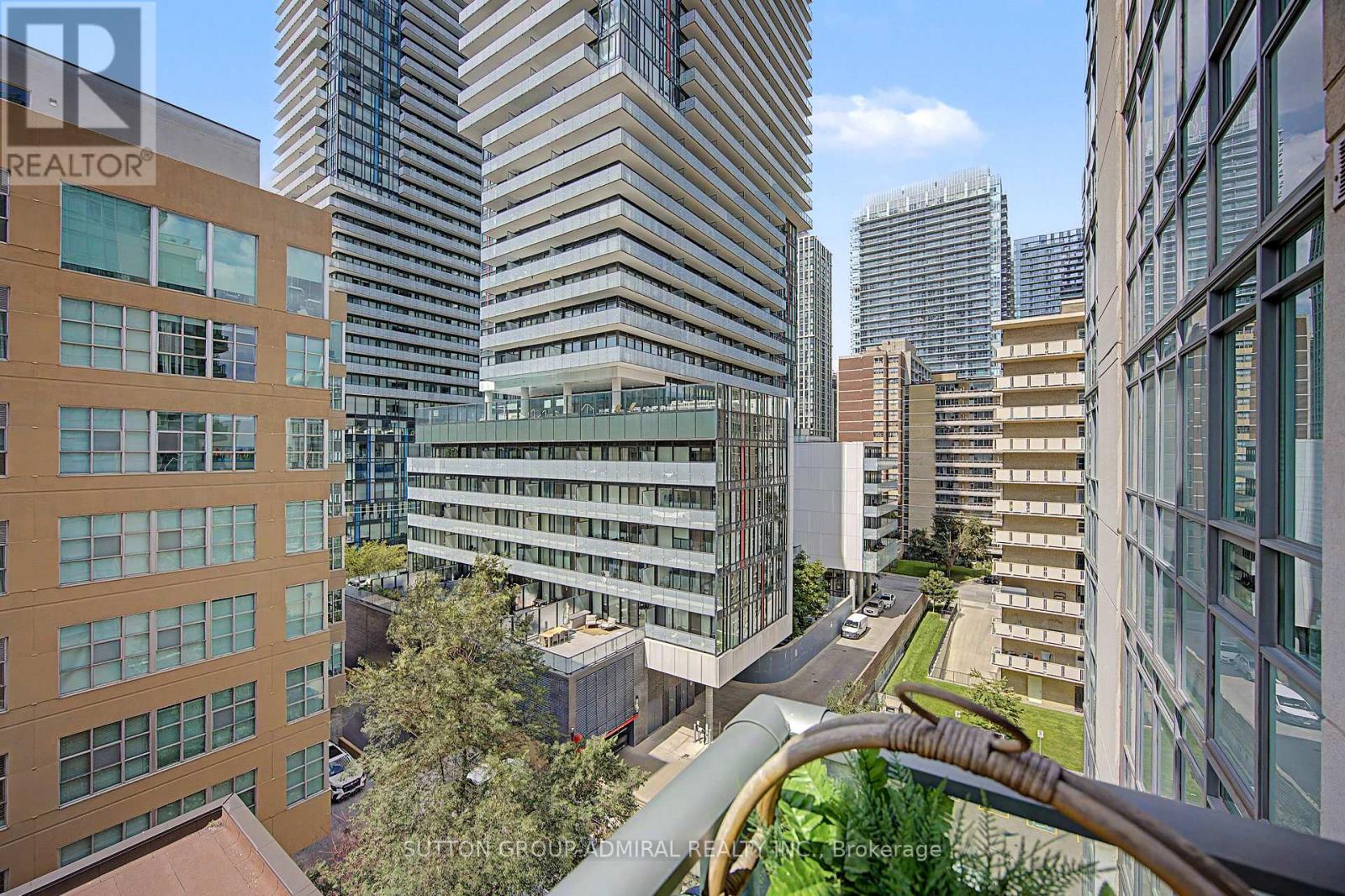 706 - 212 Eglinton Avenue, Toronto, Ontario M4P 0A3 - Photo 21 - C13700078