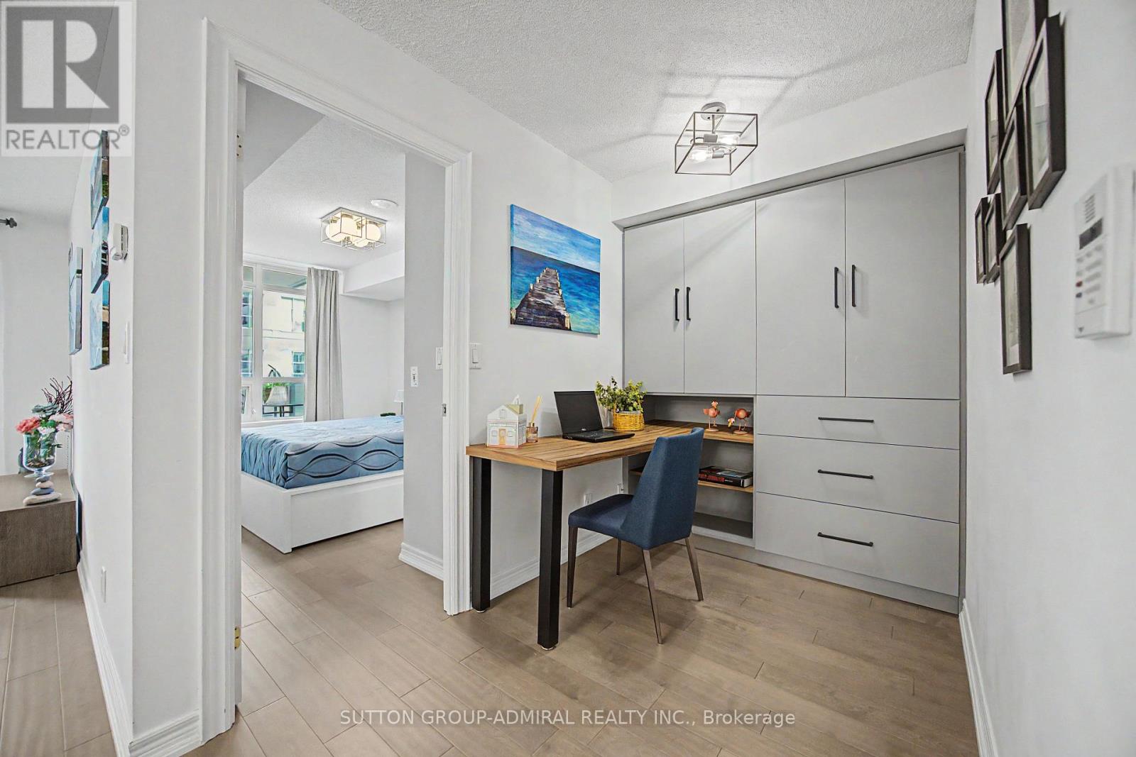706 - 212 Eglinton Avenue, Toronto, Ontario M4P 0A3 - Photo 7 - C13700078