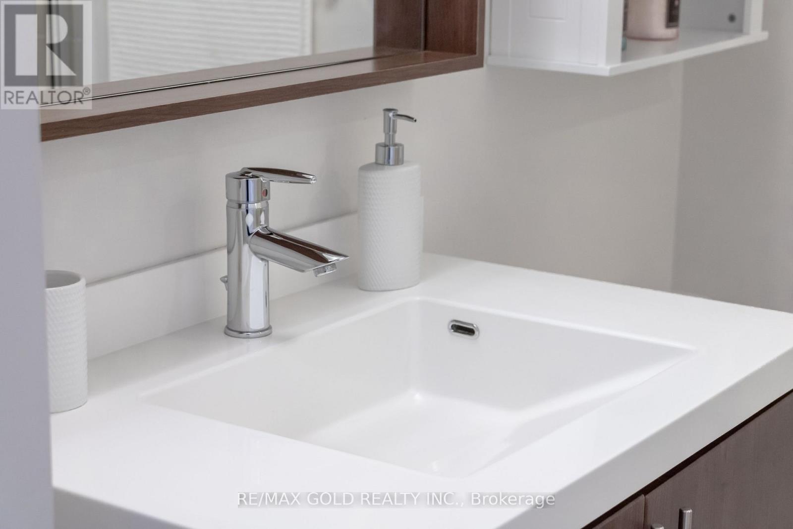 809 - 560 Front Street W, Toronto, Ontario M5V 1C1 - Photo 24 - C13700112