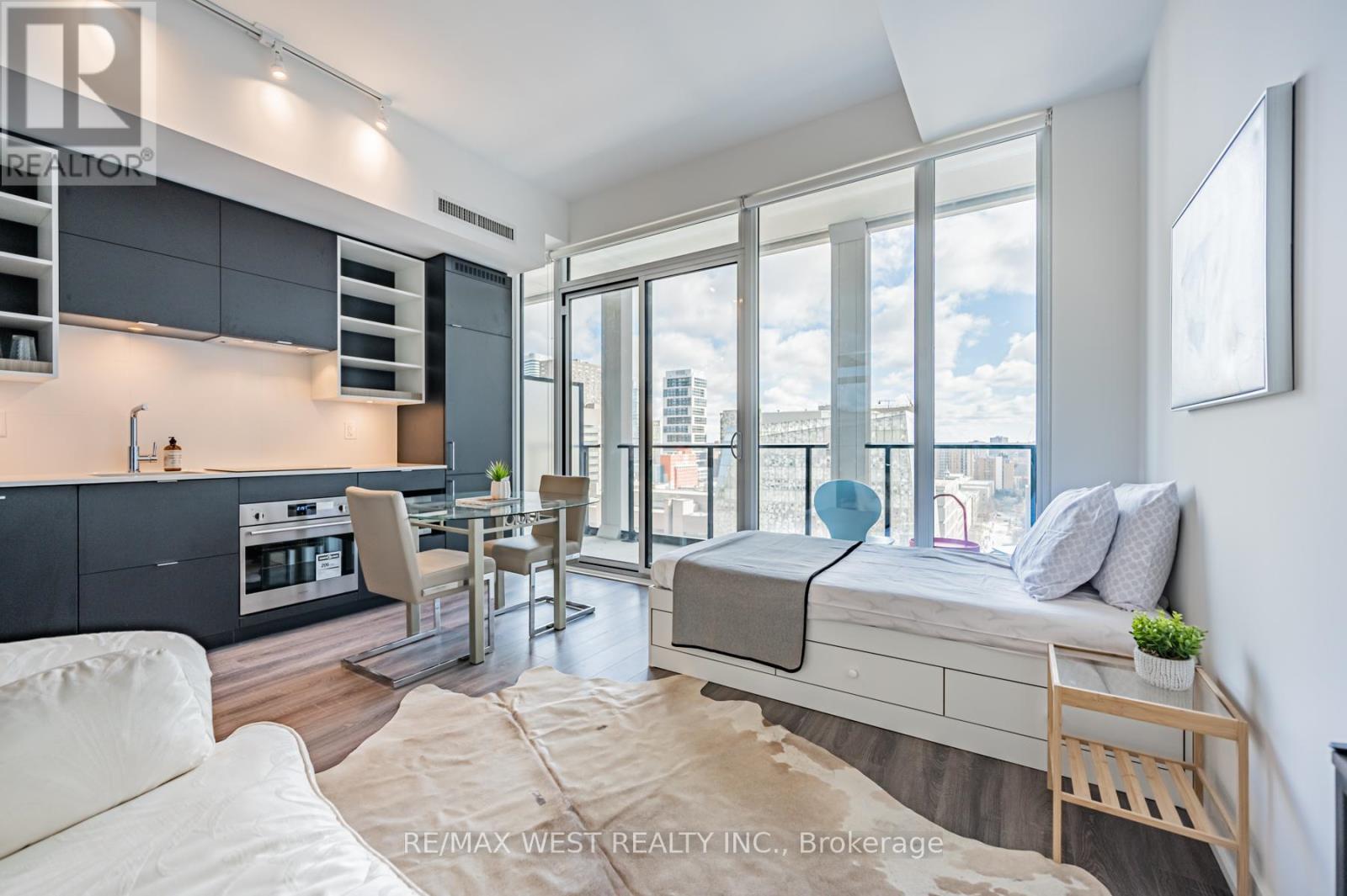 #1218 - 20 EDWARD STREET, Toronto, Ontario