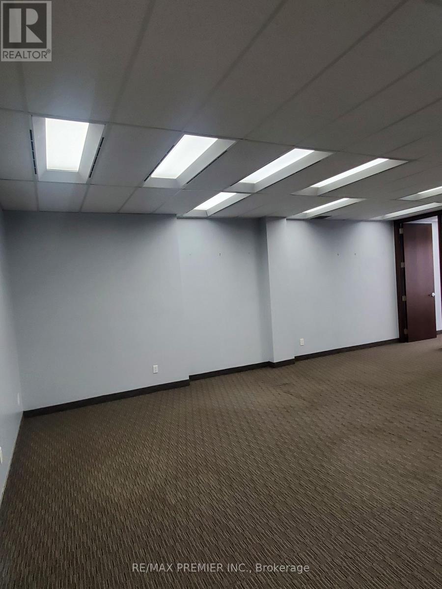 503 - 3200 Dufferin Street, Toronto, Ontario M6A 2T3 - Photo 5 - W12772190