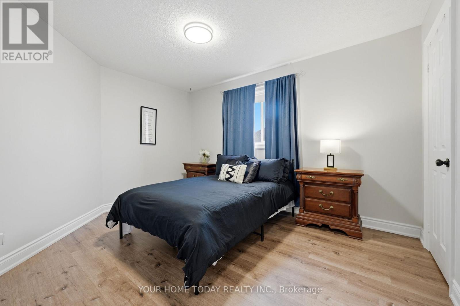 83 Atwood Avenue, Halton Hills, Ontario  L7G 6C5 - Photo 32 - W12996350