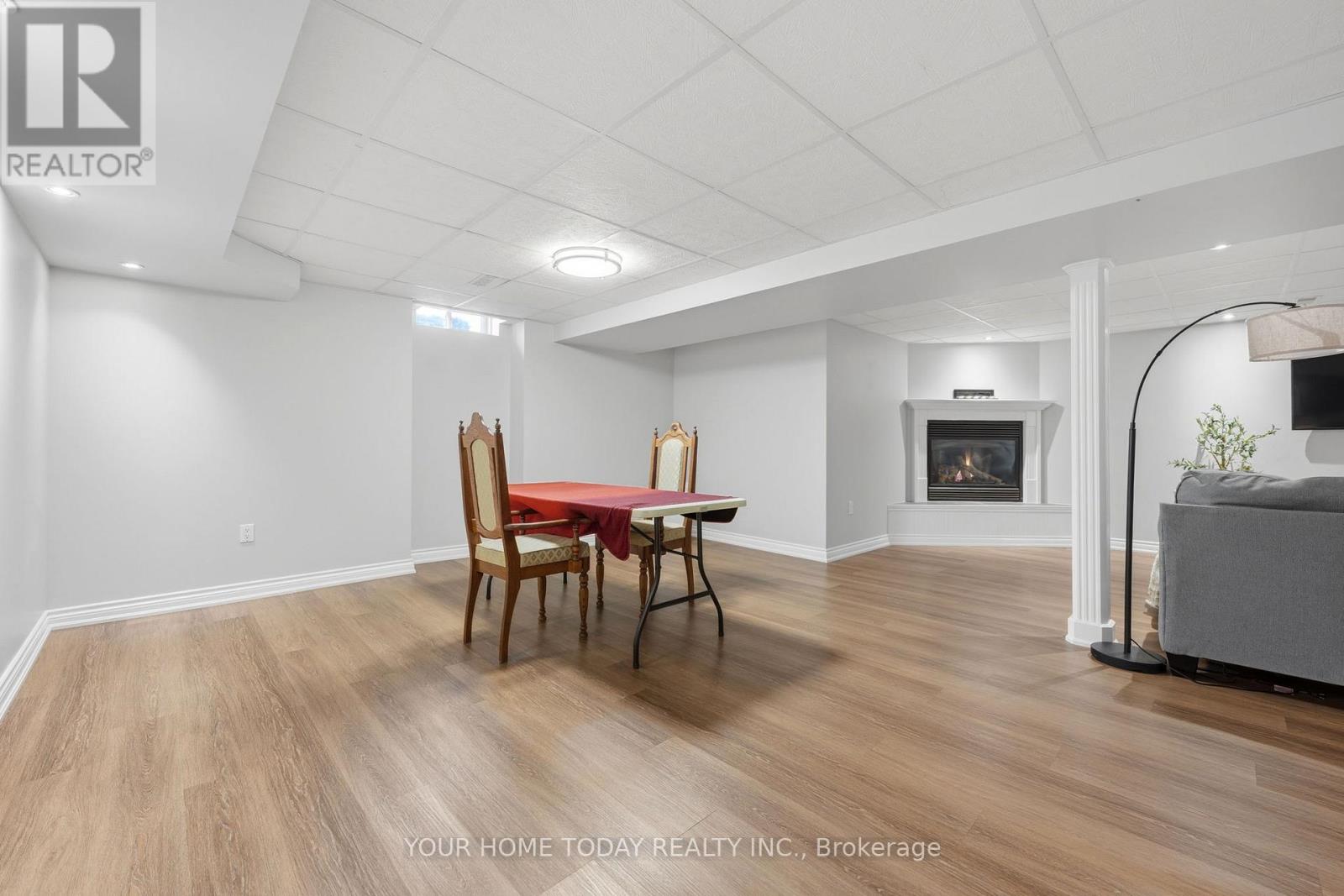 83 Atwood Avenue, Halton Hills, Ontario  L7G 6C5 - Photo 41 - W12996350