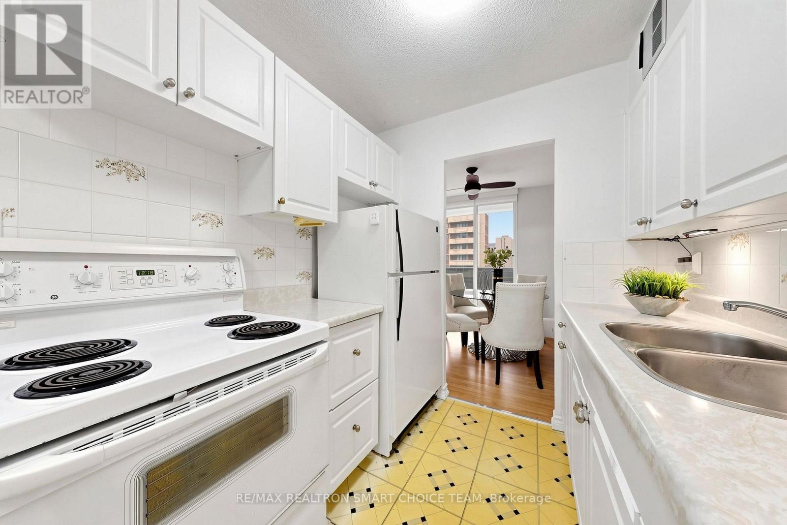 907 - 1250 Bridletowne Circle, Toronto, Ontario M1W 2V1 - Photo 12 - E13699986