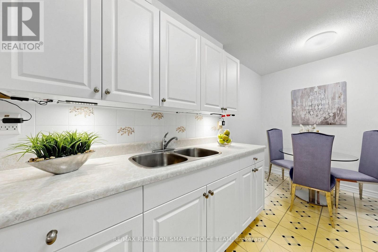 907 - 1250 Bridletowne Circle, Toronto, Ontario M1W 2V1 - Photo 16 - E13699986