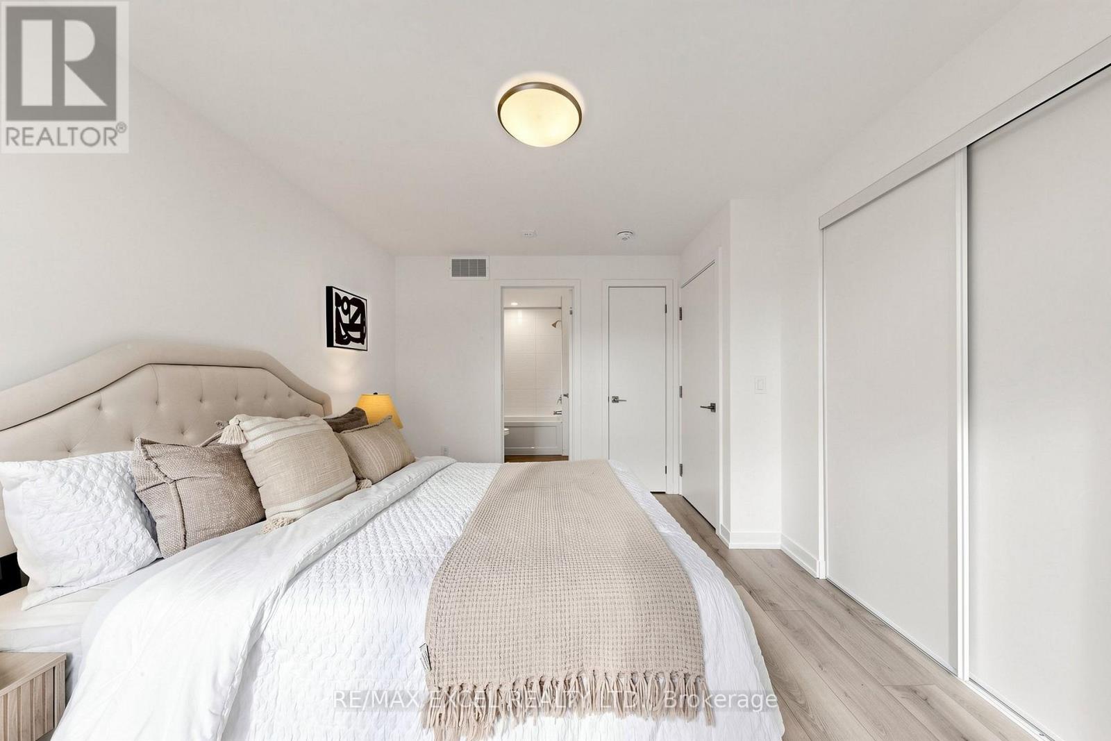 46 - 30 Calamint Lane, Toronto, Ontario M1W 2H1 - Photo 33 - E13700026