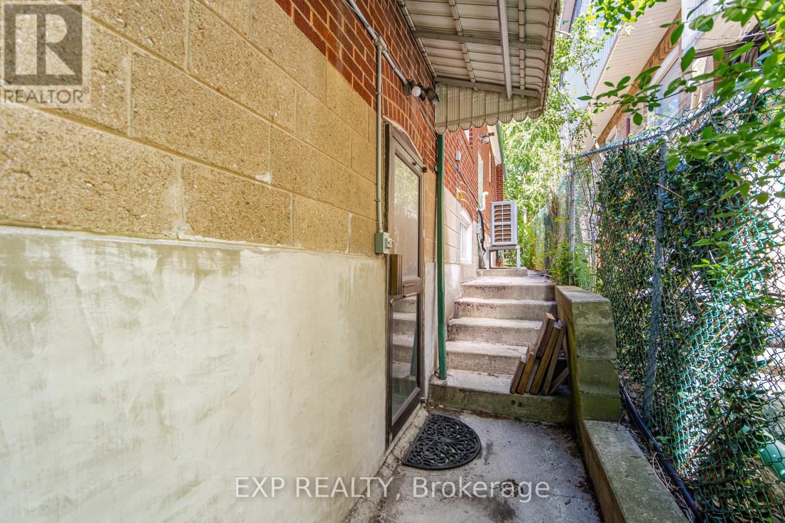 43 Ridgemoor Avenue, Toronto, Ontario M1N 1M5 - Photo 29 - E13700084