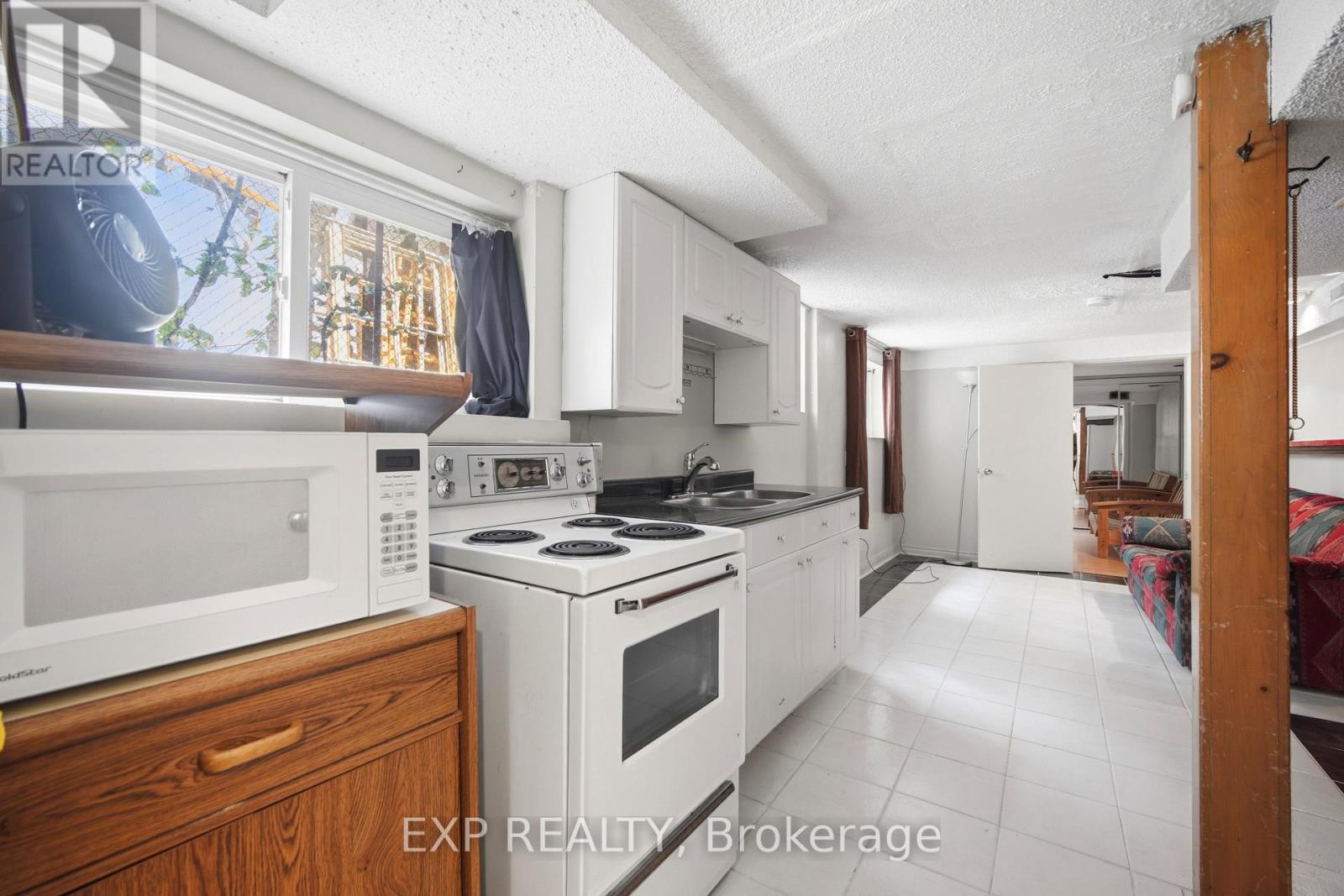 43 Ridgemoor Avenue, Toronto, Ontario M1N 1M5 - Photo 36 - E13700084