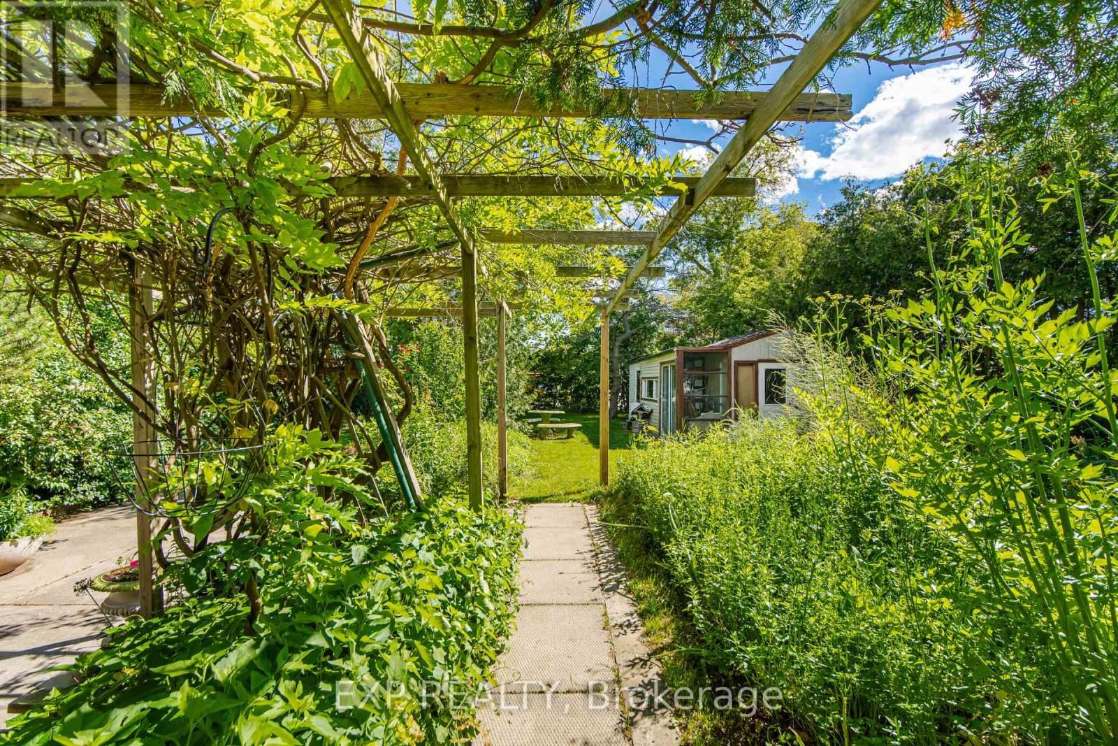 43 Ridgemoor Avenue, Toronto, Ontario M1N 1M5 - Photo 45 - E13700084