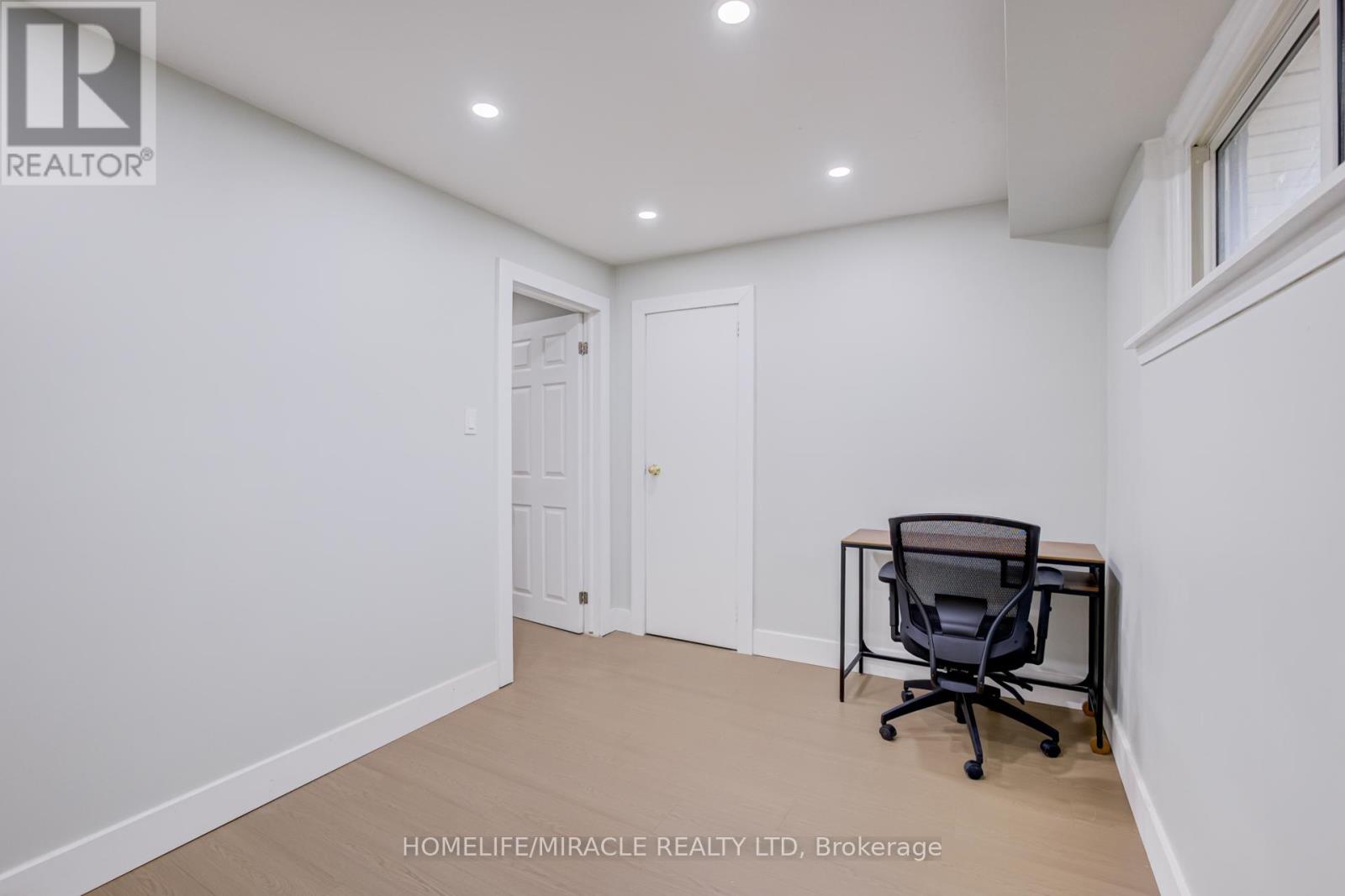 122 Ormond Drive, Oshawa, Ontario  L1G 6T4 - Photo 33 - E13700102