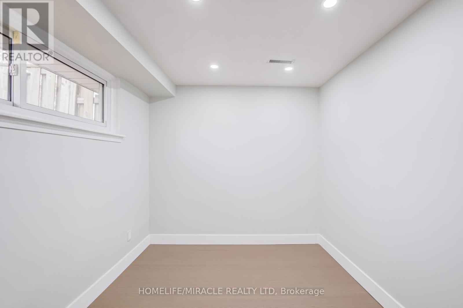 122 Ormond Drive, Oshawa, Ontario  L1G 6T4 - Photo 34 - E13700102