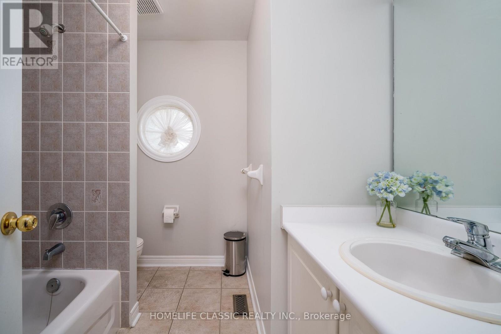 44 Wildberry Crescent, Vaughan, Ontario  L4H 2C6 - Photo 13 - N13699858