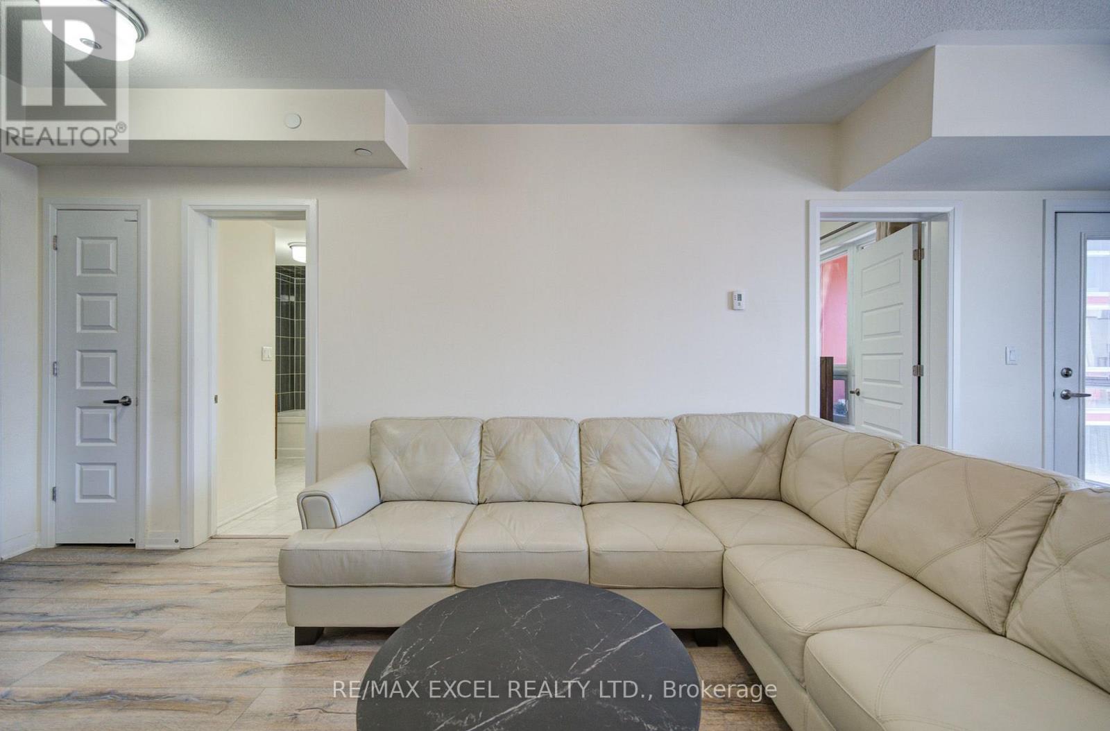 302 - 2 Adam Sellers Street, Markham, Ontario  L6B 1P2 - Photo 16 - N13699884