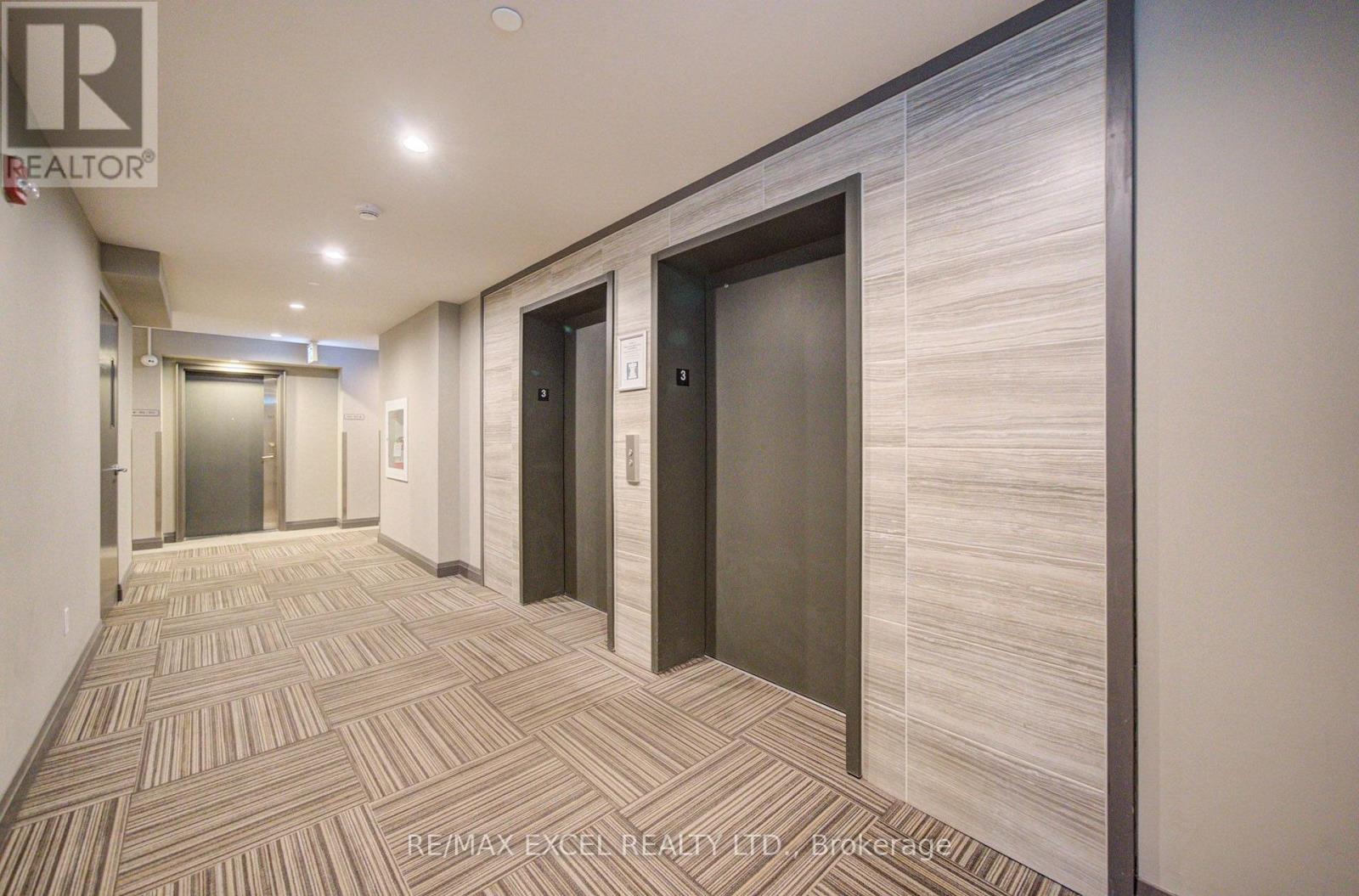 302 - 2 Adam Sellers Street, Markham, Ontario  L6B 1P2 - Photo 4 - N13699884