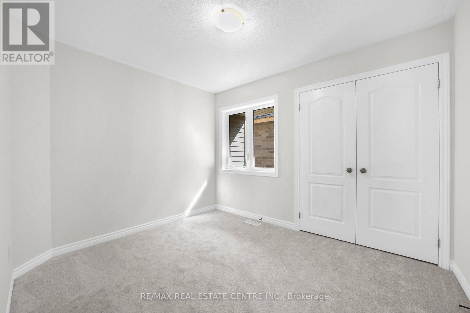 15 Lawrence D. Pridham Avenue, New Tecumseth, Ontario  L9R 0X1 - Photo 20 - N13700002