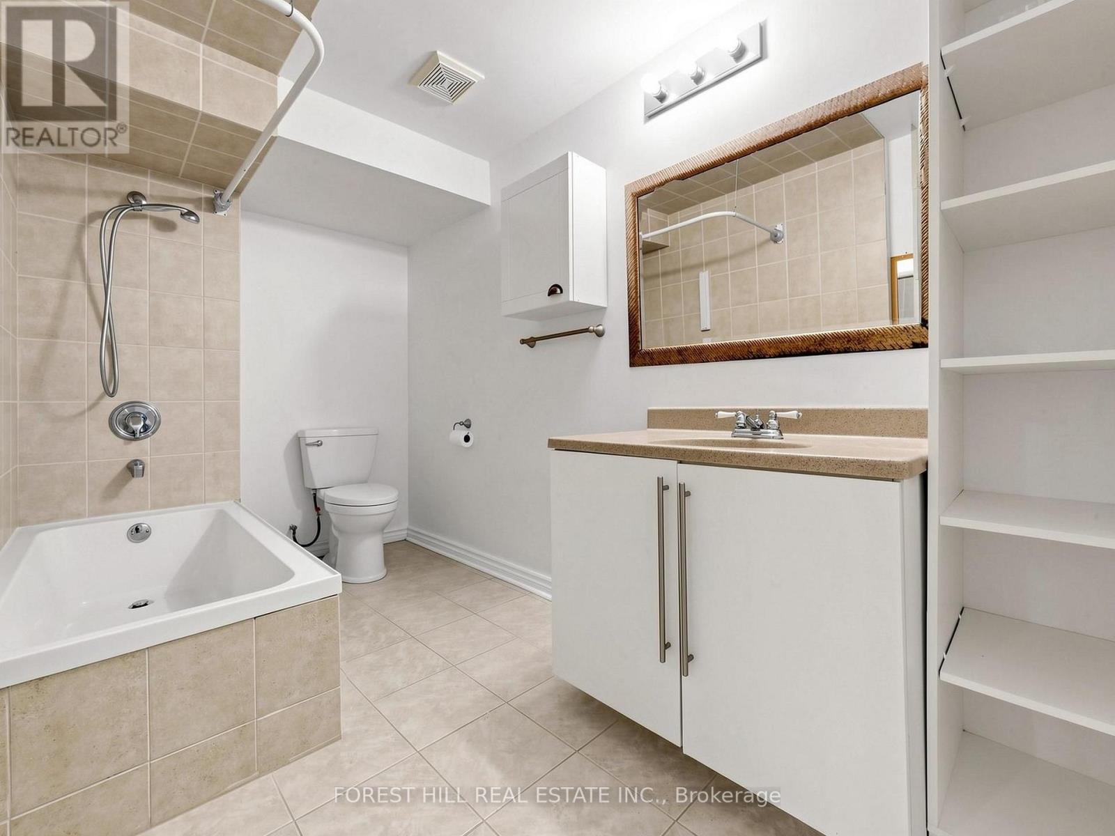49 Grange Drive E, Richmond Hill, Ontario  L4E 4T1 - Photo 38 - N13700020