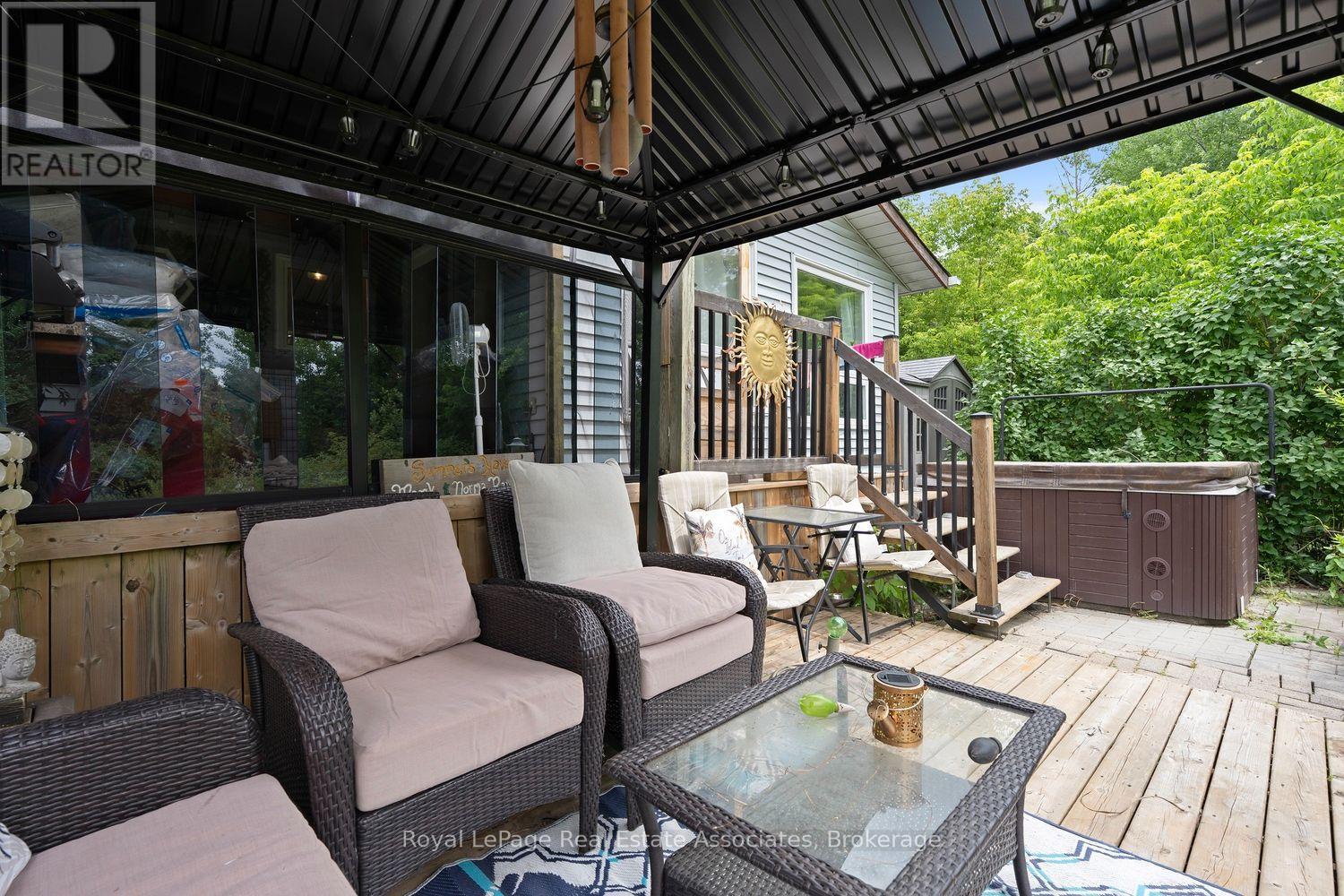 11 Tamarack Court, New Tecumseth, Ontario  L0G 1W0 - Photo 21 - N13700120
