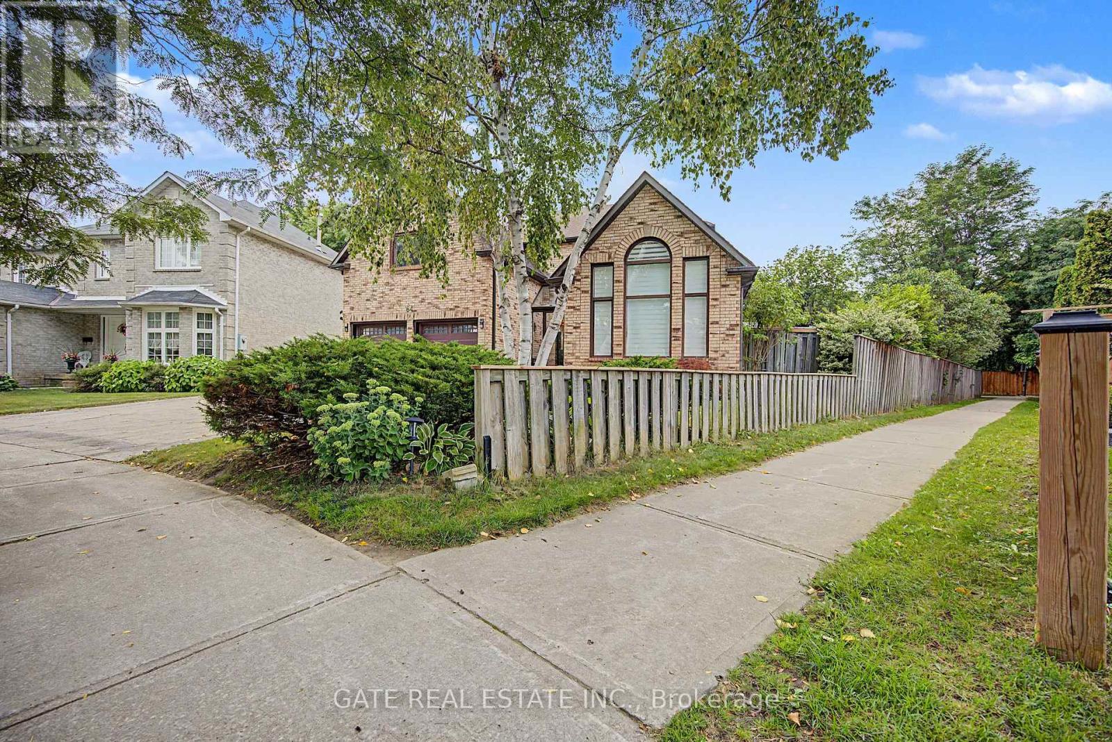 64 Morrison Crescent, Markham (Unionville), Ontario  L3R 9K7 - Photo 3 - N13700128