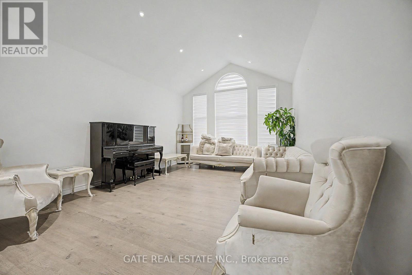 64 Morrison Crescent, Markham (Unionville), Ontario  L3R 9K7 - Photo 7 - N13700128