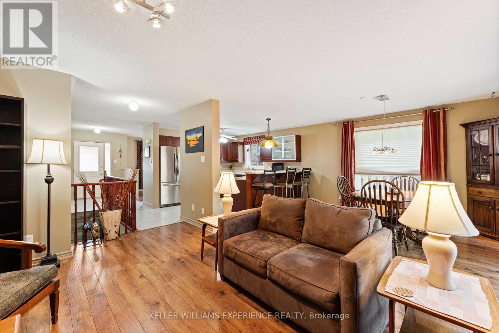 74 Ruffet Drive, Barrie (Edgehill Drive), Ontario  L4N 0N8 - Photo 12 - S13700000