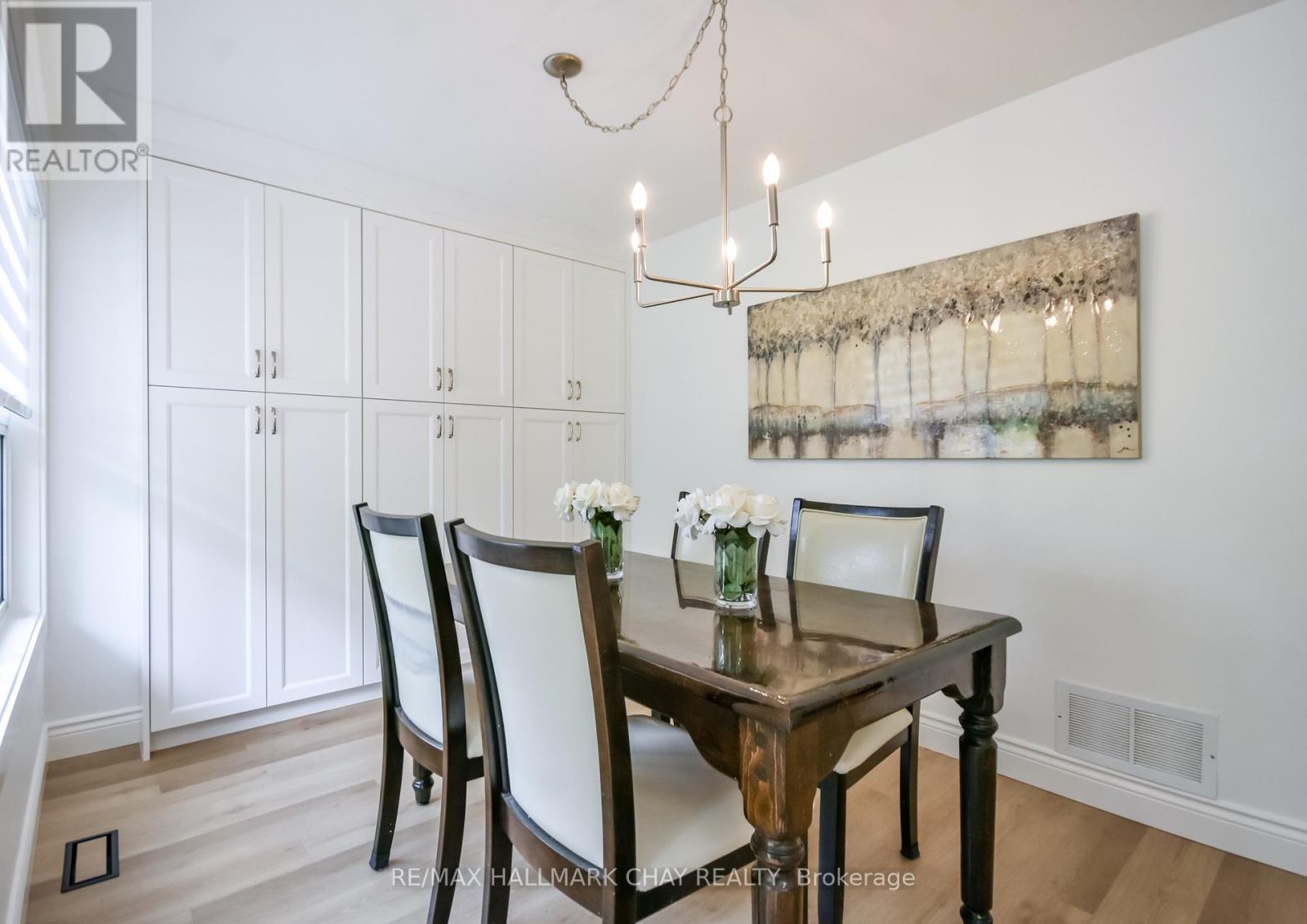 1 Hawkins Drive, Barrie (Ardagh), Ontario L4N 0A5 - Photo 18 - S13700136
