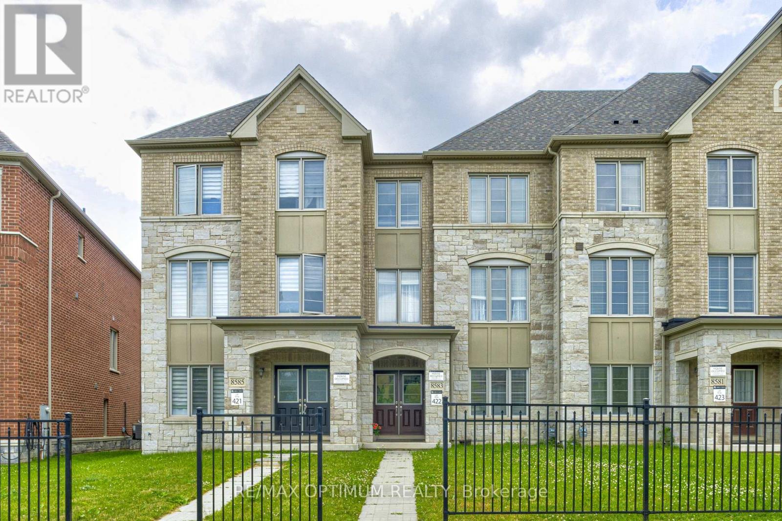 8583 FINANCIAL DRIVE, Brampton, Ontario