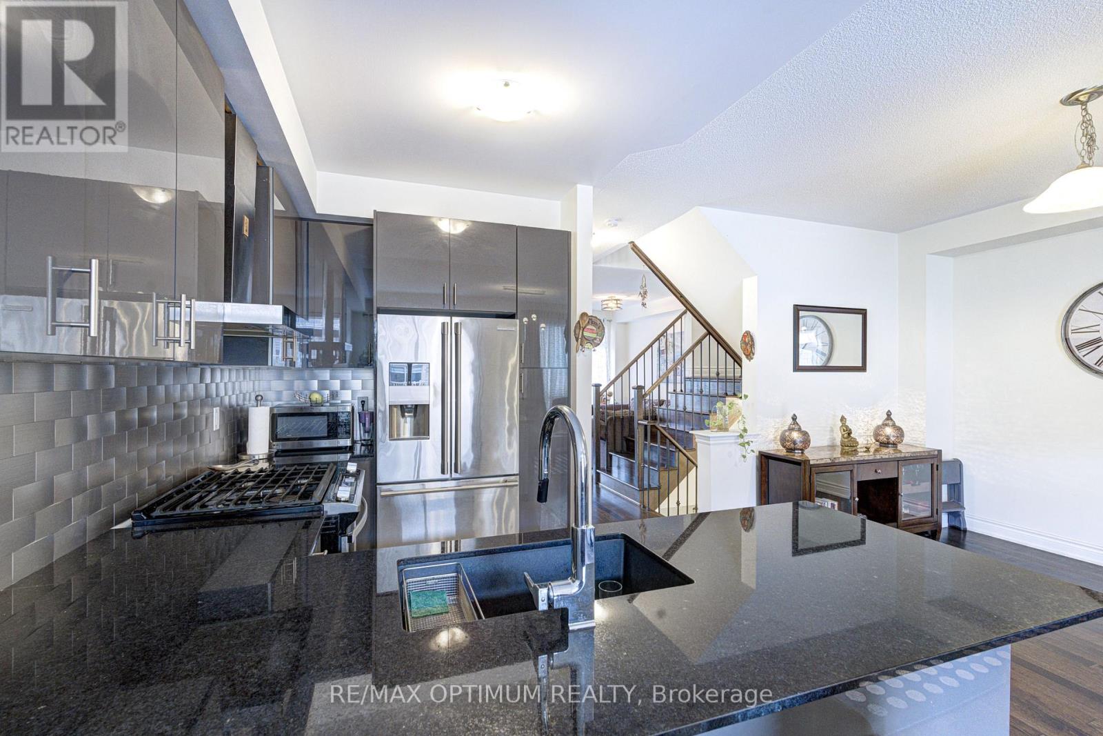 8583 Financial Drive, Brampton, Ontario L6Y 6C4 - Photo 25 - W13699940